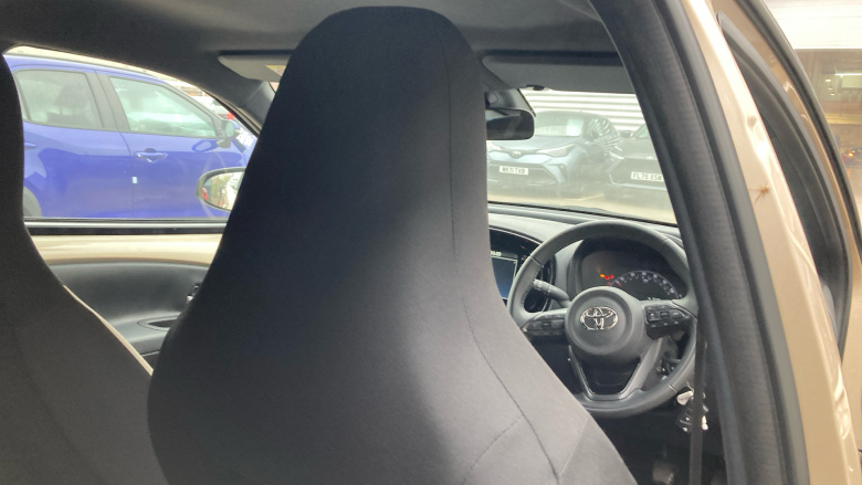 Toyota Aygo X 1.0 VVT-i Edge 5dr Petrol Hatchback